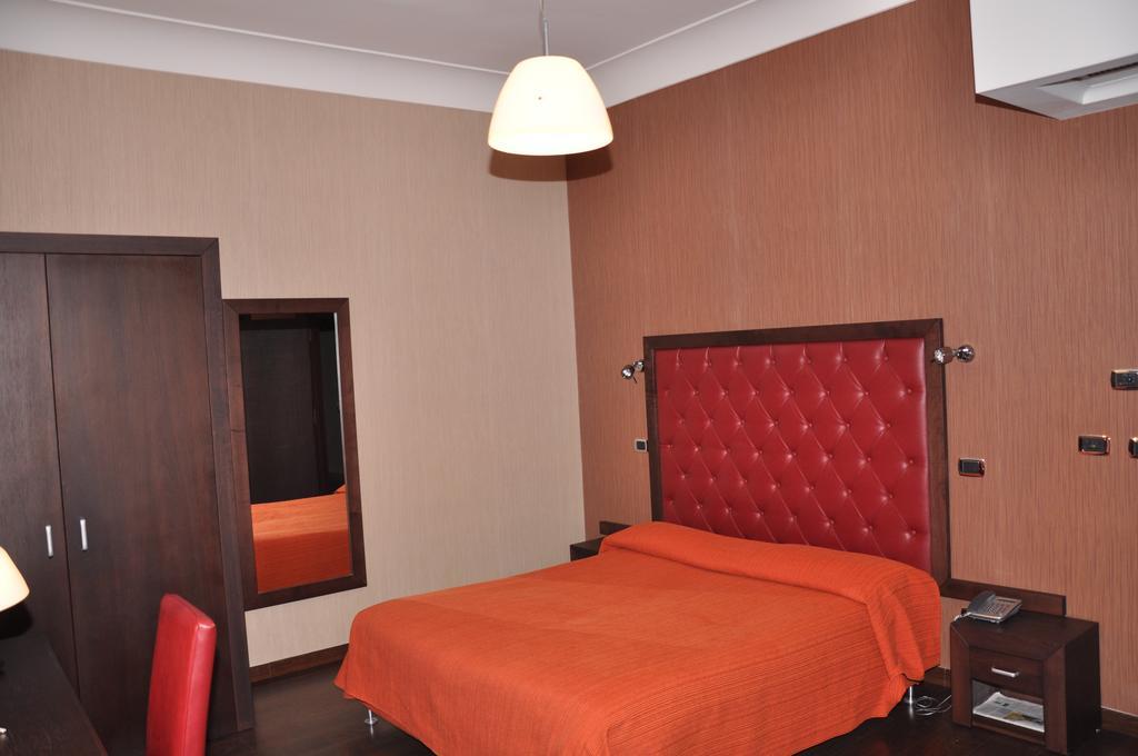 Hotel Fontana Del Re Ариано-Ирпино Экстерьер фото