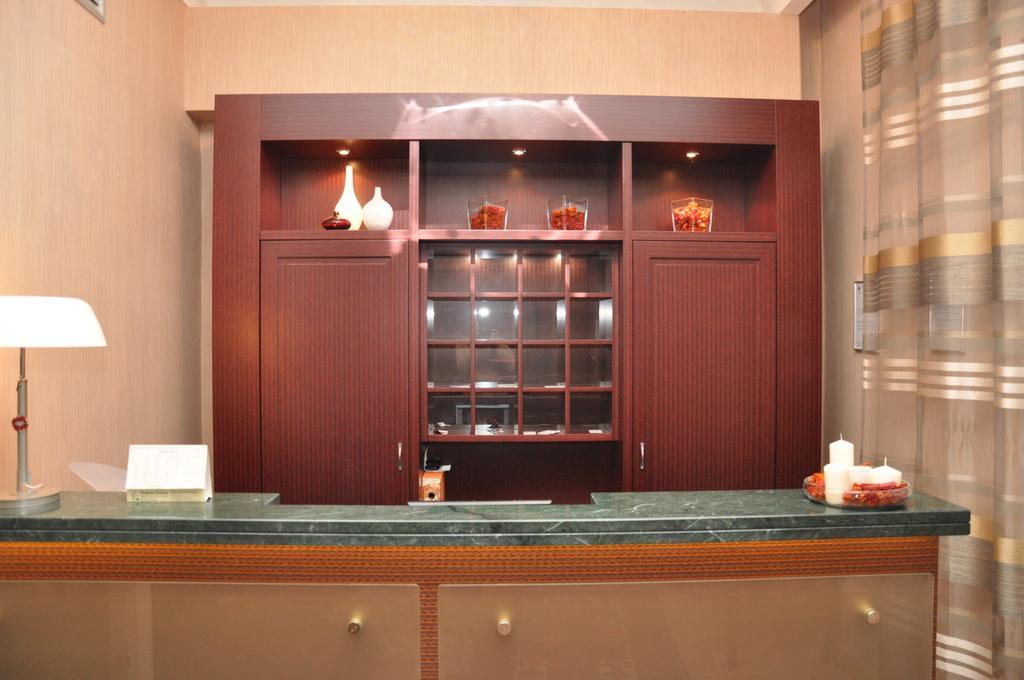 Hotel Fontana Del Re Ариано-Ирпино Экстерьер фото