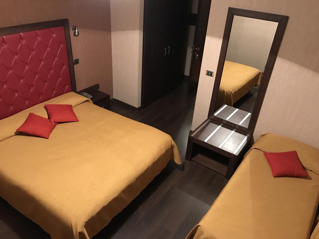 Hotel Fontana Del Re Ариано-Ирпино Экстерьер фото