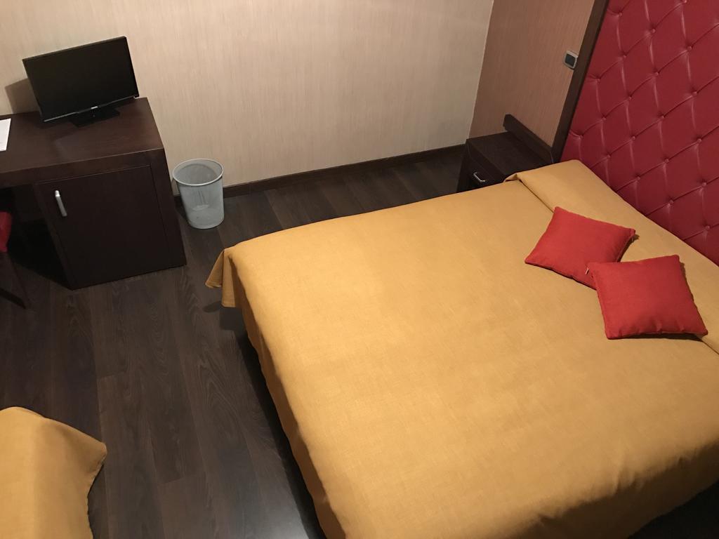 Hotel Fontana Del Re Ариано-Ирпино Экстерьер фото